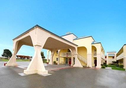 Quality Inn & Suites Redwood Coast